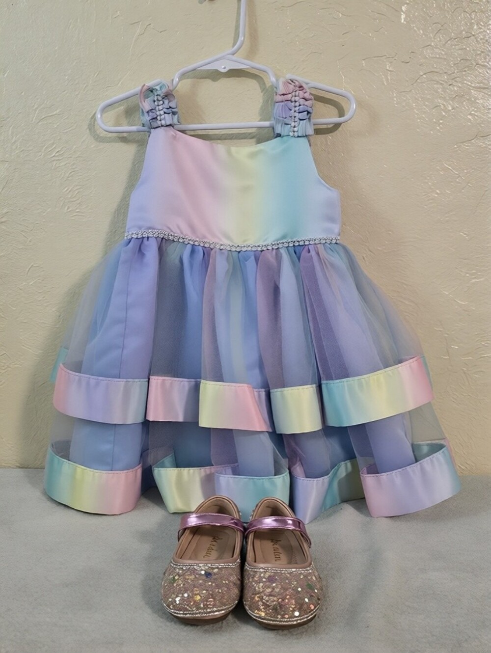TODDLER BUNDLE: Blueberi Boulevard Rainbow Dress 2T& Doe a Dear Glitter Shoes 6C
